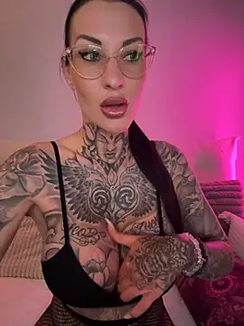 Snapshot of MeganWitch chatting on May 10, 7:30 pm MeganWitch online show from May 10, 7:30 pm