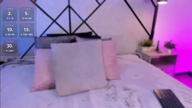 marie miller  online show from December 20, 12:12 pm