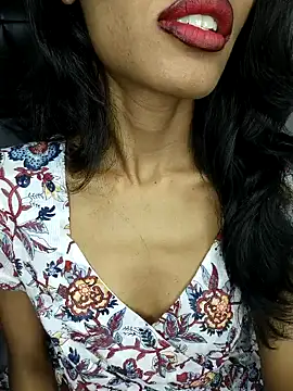 glam goddess online show from January 8, 10:37 pm