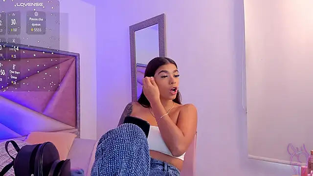 GiaFu online show from January 10, 5:58 pm