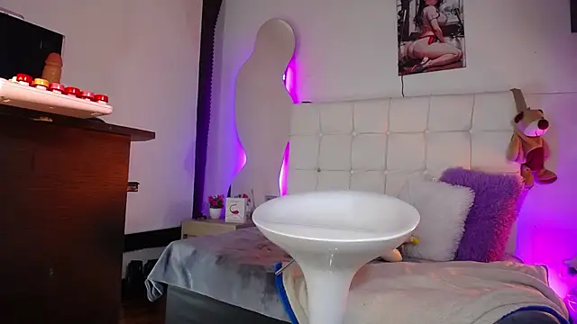 Snapshot of kaoz_36 chatting on December 31, 8:34 pm kaoz 36 online show from December 31, 8:34 pm