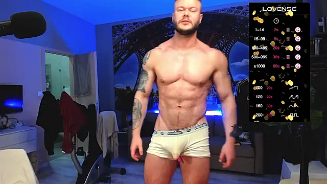 Snapshot of kingjamesuk chatting on February 18, 9:33 pm kingjamesuk online show from February 18, 9:33 pm