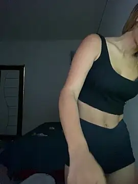 Carolinen online show from February 5, 8:46 pm