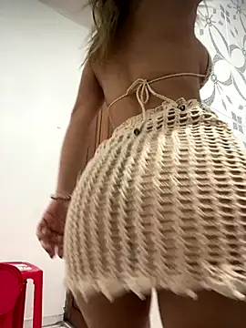 Carolinen online show from September 20, 6:42 pm