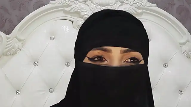 Snapshot of Hajar_Kar chatting on May 21, 6:53 am Hajar Kar online show from May 21, 6:53 am