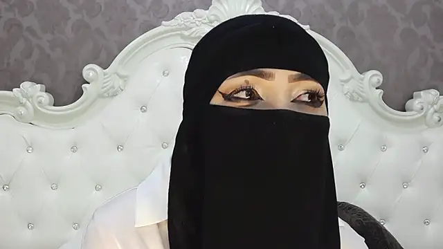 Snapshot of Hajar_Kar chatting on June 5, 6:52 am Hajar Kar online show from June 5, 6:52 am