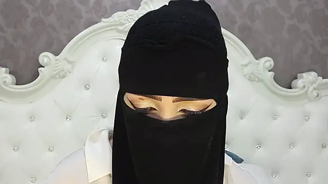 Snapshot of Hajar_Kar chatting on June 16, 6:27 am Hajar Kar online show from June 16, 6:27 am