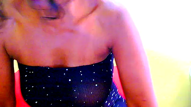 Snapshot of Mollybrookexx chatting on May 7, 10:42 am Mollybrookexx online show from May 7, 10:42 am