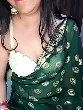 Snapshot of santurmom chatting on January 18, 5:39 pm santurmom online show from January 18, 5:39 pm