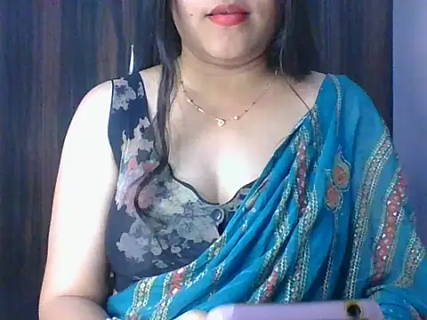 Snapshot of santurmom chatting on June 16, 6:21 pm santurmom online show from June 16, 6:21 pm