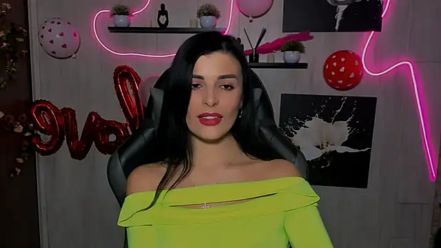 KayWuds online show from February 21, 3:21 pm