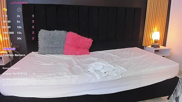 sweetsofia18 online show from January 28, 10:23 am