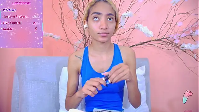 Charlotte Love10 online show from November 5, 11:32 am