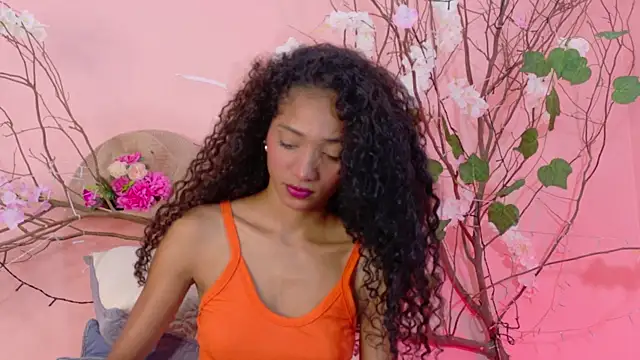 Snapshot of Charlotte_Love10 chatting on May 12, 12:02 pm Charlotte Love10 online show from May 12, 12:02 pm