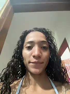 Snapshot of Charlotte_Love10 chatting on June 15, 6:15 am Charlotte Love10 online show from June 15, 6:15 am