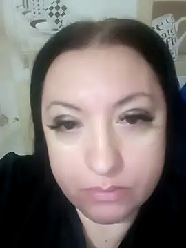 Snapshot of Veronica-Celie chatting on January 1, 2:20 pm Veronica-Celie online show from January 1, 2:20 pm