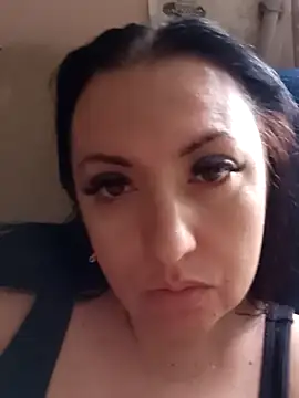 Snapshot of Veronica-Celie chatting on November 6, 10:38 am Veronica-Celie online show from November 6, 10:38 am