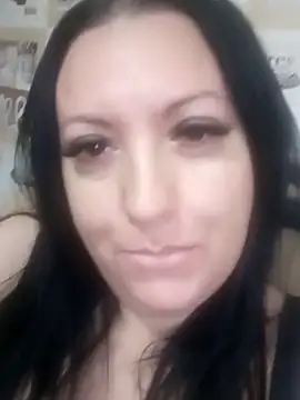 Snapshot of Veronica-Celie chatting on November 11, 12:05 pm Veronica-Celie online show from November 11, 12:05 pm