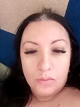 Snapshot of Veronica-Celie chatting on November 14, 9:08 am Veronica-Celie online show from November 14, 9:08 am