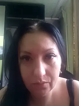 Snapshot of Veronica-Celie chatting on November 27, 6:48 am Veronica-Celie online show from November 27, 6:48 am