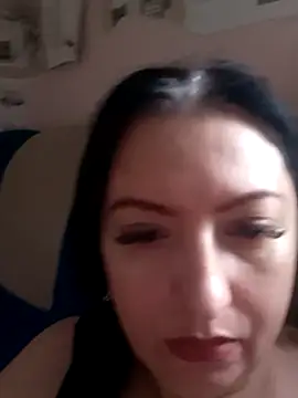 Snapshot of Veronica-Celie chatting on November 29, 11:24 am Veronica-Celie online show from November 29, 11:24 am