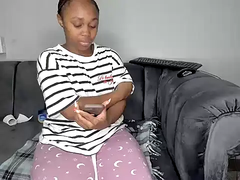 Pearl 00 online show from December 22, 6:49 pm