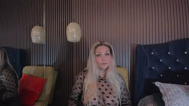 MalorySweet online show from February 25, 12:59 pm