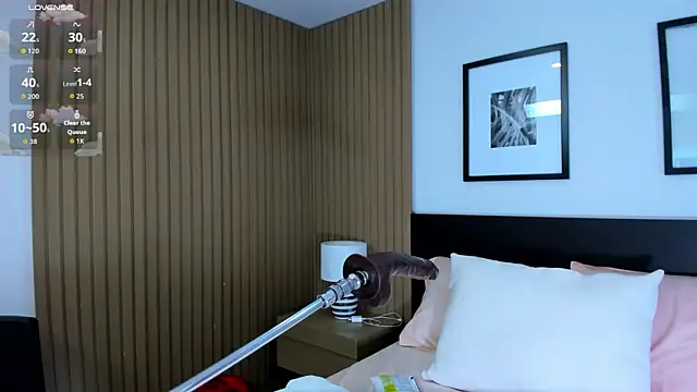 doll bella  online show from September 18, 8:00 pm