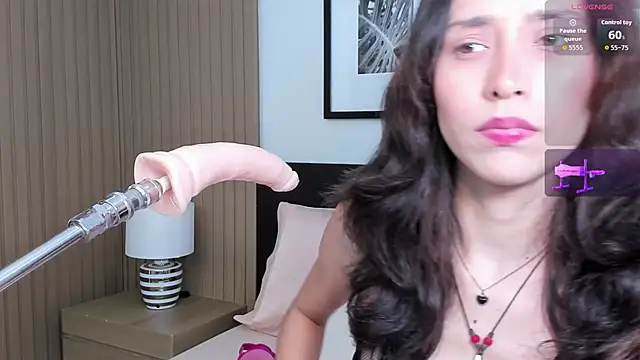 doll bella  online show from November 11, 7:58 pm