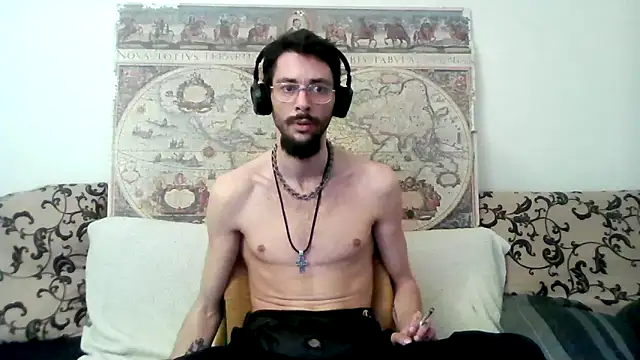 Snapshot of casualtimepassenger chatting on March 4, 11:54 pm casualtimepassenger online show from March 4, 11:54 pm