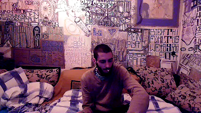 Snapshot of casualtimepassenger chatting on March 13, 5:41 pm casualtimepassenger online show from March 13, 5:41 pm
