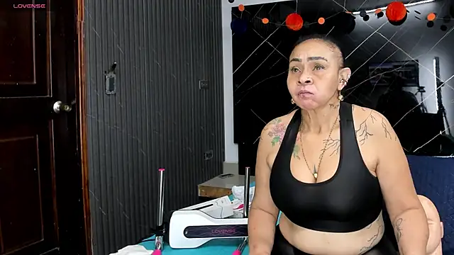 cloee-rabbyt online show from November 7, 11:21 am