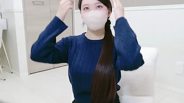 Snapshot of yuki_room chatting on April 2, 1:09 pm yuki room online show from April 2, 1:09 pm