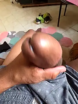 negro1978mt online show from February 6, 6:22 pm