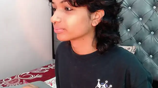 Snapshot of ToshiaKimich chatting on March 17, 1:29 pm ToshiaKimich online show from March 17, 1:29 pm