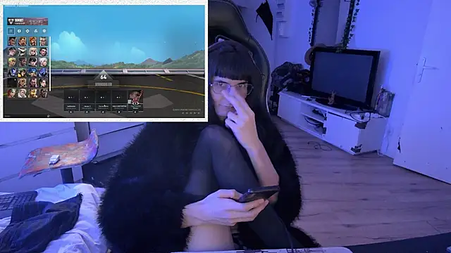 CeriseLapine online show from October 28, 11:29 pm