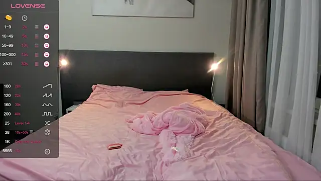 Snapshot of jesssicamooon chatting on September 23, 6:55 pm jesssicamooon online show from September 23, 6:55 pm