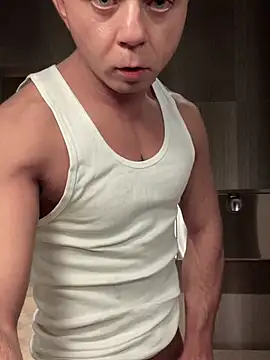 Snapshot of GymBoyVan chatting on January 2, 1:40 pm GymBoyVan online show from January 2, 1:40 pm