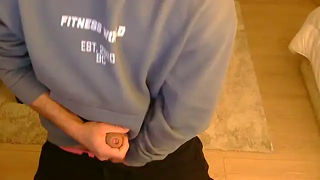 Snapshot of GymBoyVan chatting on January 13, 3:15 pm GymBoyVan online show from January 13, 3:15 pm