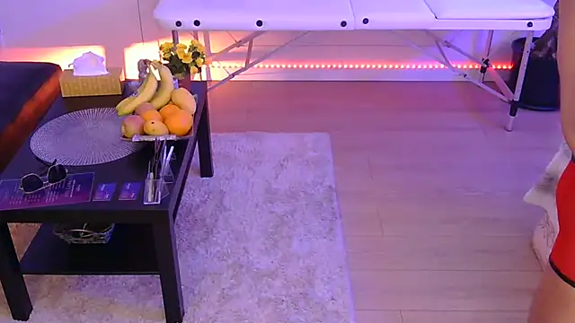 Snapshot of GymBoyVan chatting on March 17, 6:21 pm GymBoyVan online show from March 17, 6:21 pm