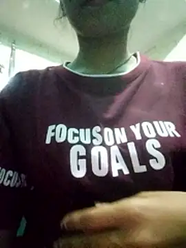 cute simmy0 online show from March 11, 9:15 am