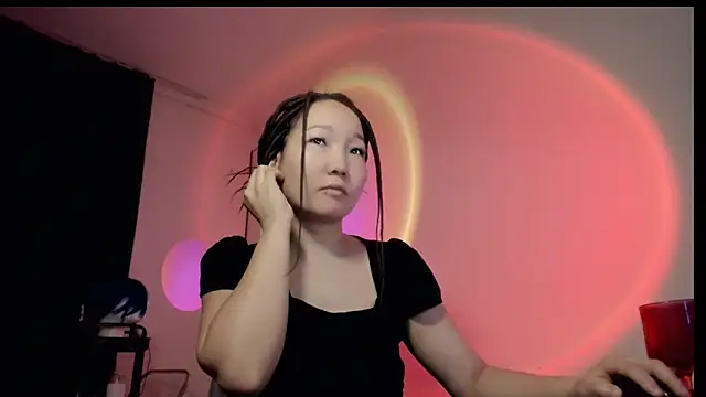 Snapshot of himeros_goddess chatting on January 26, 12:26 am himeros goddess online show from January 26, 12:26 am