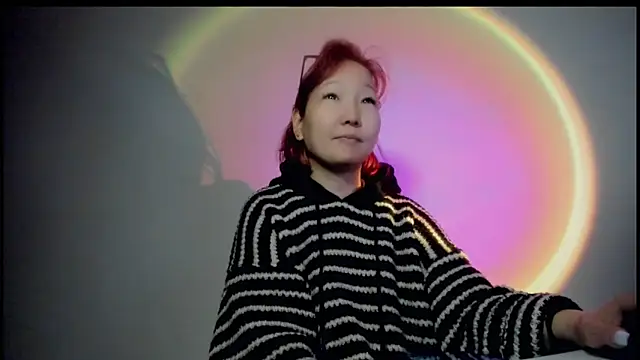 Snapshot of himeros_goddess chatting on October 16, 11:44 am himeros goddess online show from October 16, 11:44 am