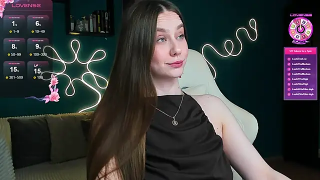 Snapshot of katie_taylorr chatting on November 7, 11:27 pm katie taylorr online show from November 7, 11:27 pm