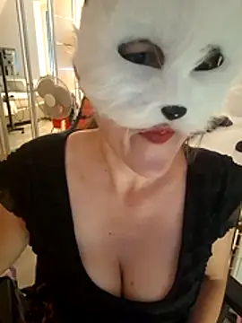 Hexe12346 online show from June 13, 8:56 am