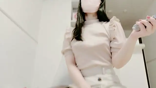 IORio2 online show from November 3, 7:59 pm