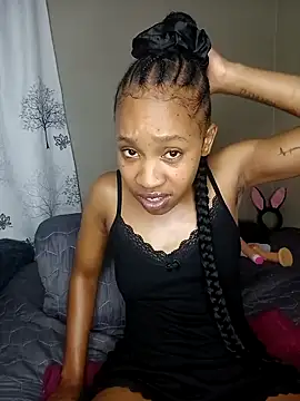 Snapshot of CocoSexyBabe chatting on January 9, 9:16 pm CocoSexyBabe online show from January 9, 9:16 pm