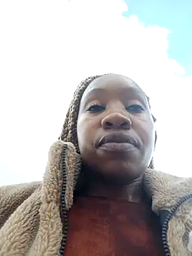 Snapshot of CocoSexyBabe chatting on March 12, 12:47 pm CocoSexyBabe online show from March 12, 12:47 pm