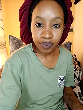 Snapshot of CocoSexyBabe chatting on March 9, 4:27 am CocoSexyBabe online show from March 9, 4:27 am