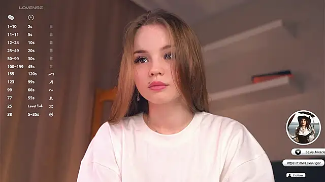 Snapshot of Miss_miracle chatting on September 13, 5:02 pm Miss miracle online show from September 13, 5:02 pm